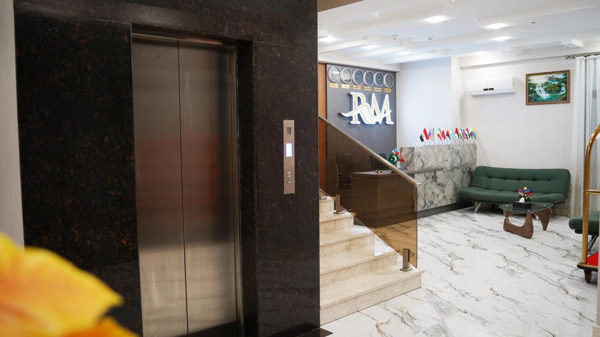Royal Meridien Hotel Baku Extérieur photo